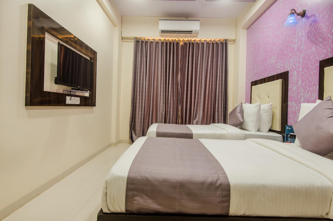 Oyo 9326 Om Sai Residency Hotel Mumbai Luaran gambar