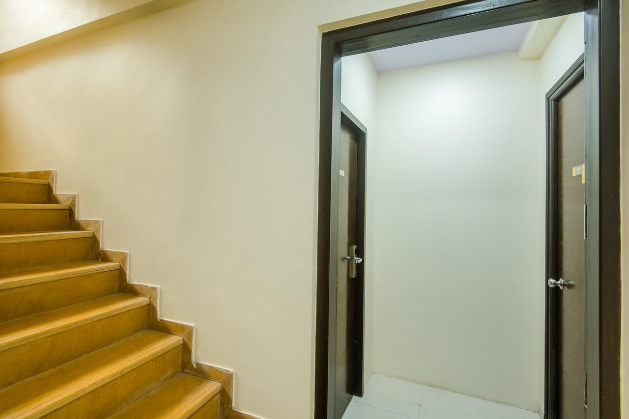 Oyo 9326 Om Sai Residency Hotel Mumbai Luaran gambar
